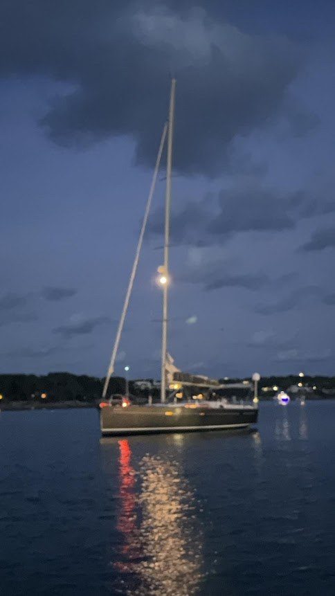 El Meltemi al atardecer, saliendo de Portocolom
